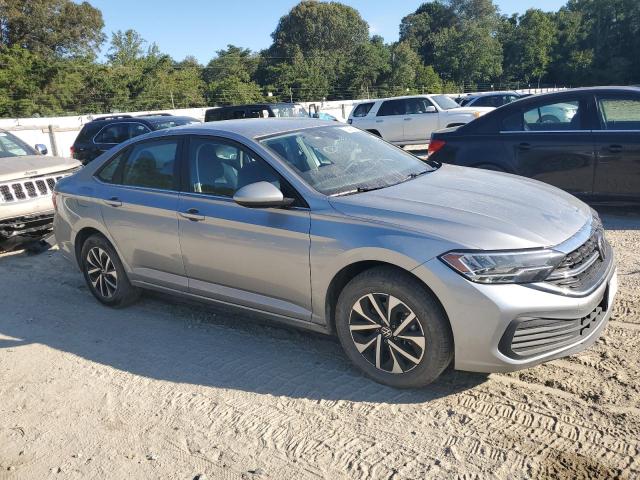 3VW5M7BU3RM045444 - 2024 VOLKSWAGEN JETTA S SILVER photo 4