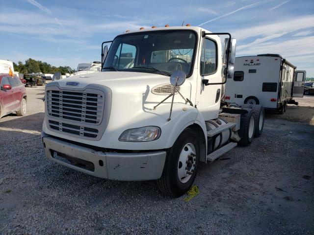 1FUJC5DVXFHGM0480 - 2015 FREIGHTLINER M2 112 MEDIUM DUTY WHITE photo 2