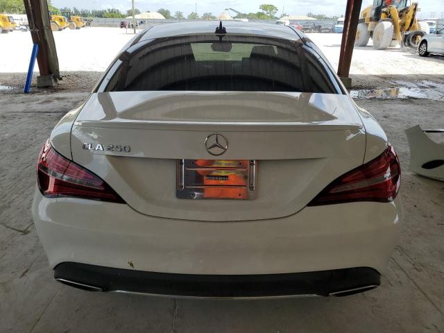 WDDSJ4EBXKN744448 - 2019 MERCEDES-BENZ CLA 250 白色 照片 6