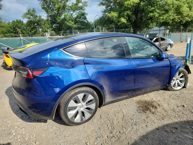 7SAYGDEE5RA269118 - 2024 TESLA MODEL Y BLUE photo 3