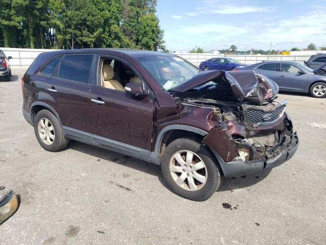 5XYKT3A11BG063114 - 2011 KIA SORENTO BASE BURGUNDY photo 4