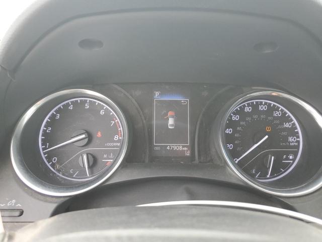 4T1B11HK8JU611885 - 2018 TOYOTA CAMRY L WHITE photo 9