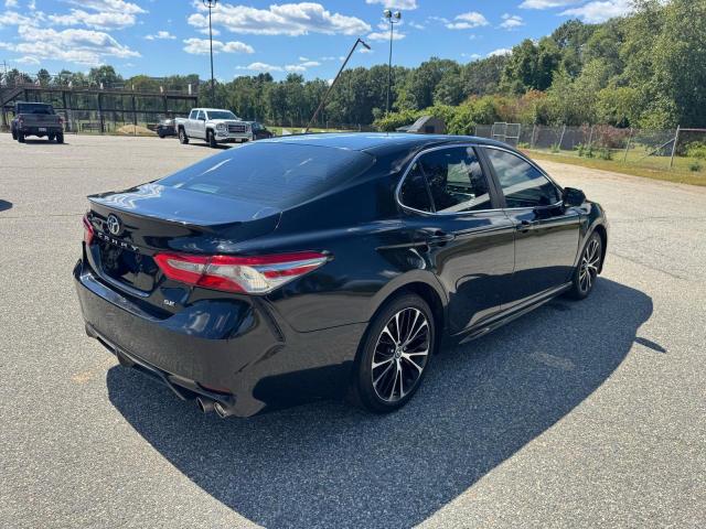 4T1B11HK0JU577263 - 2018 TOYOTA CAMRY L BLACK photo 4