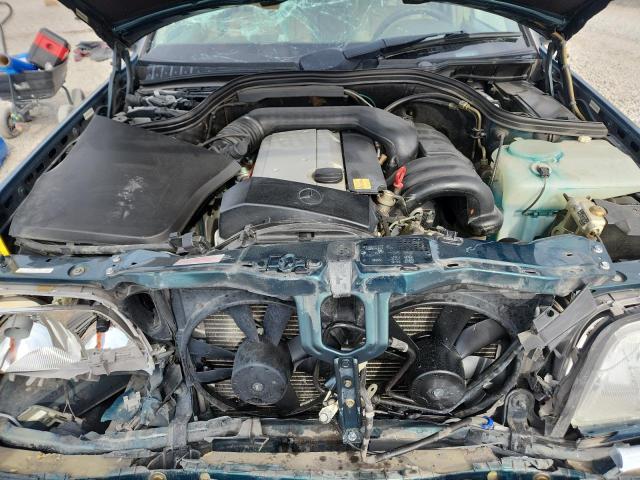 WDBHA28E5SF171109 - 1995 MERCEDES-BENZ C 280 Zielony zdjęcie 11