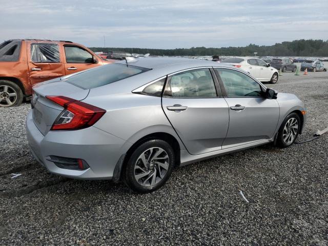 19XFC2F74JE035246 - 2018 HONDA CIVIC EX Күміс фото 3