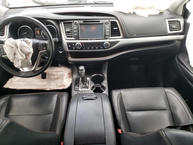 5TDJZRFH7KS591827 - 2019 TOYOTA HIGHLANDER SE 灰色 照片 8