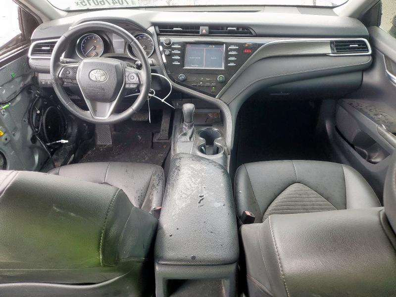 JTNB11HK0J3046294 - 2018 TOYOTA CAMRY L SILVER photo 8