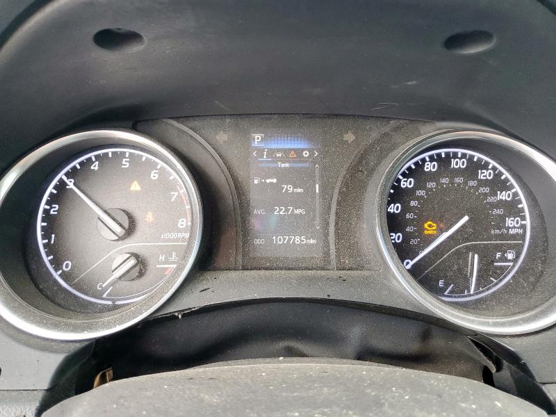 JTNB11HK0J3046294 - 2018 TOYOTA CAMRY L SILVER photo 9