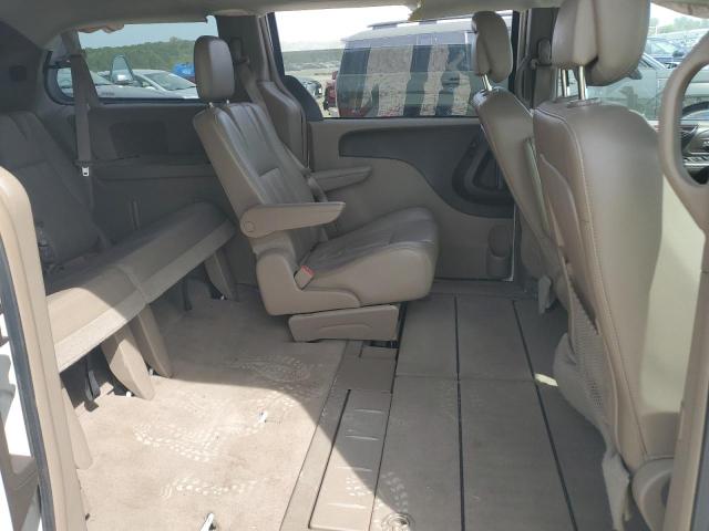 2C4RC1BG7CR261036 - 2012 CHRYSLER TOWN & COU TOURING WHITE photo 11