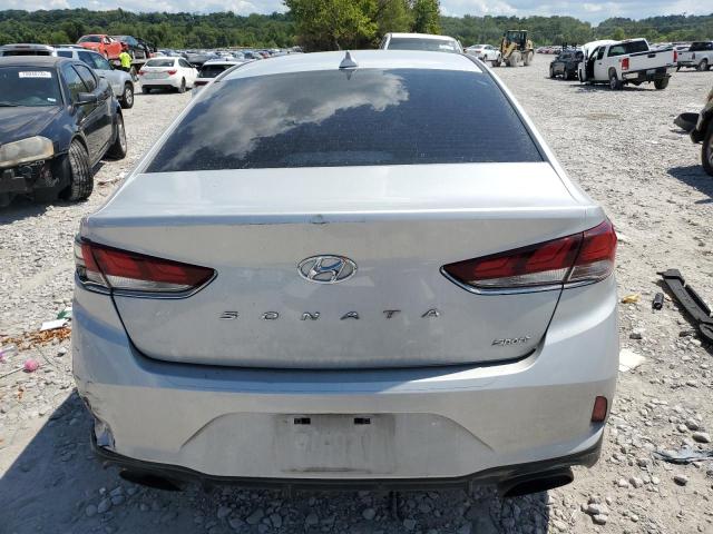 5NPE34AF1KH807558 - 2019 HYUNDAI SONATA LIMITED 银色 照片 11
