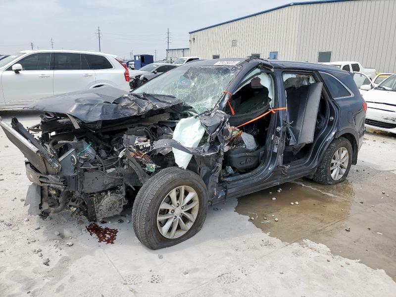 2017 KIA SORENTO LX, 