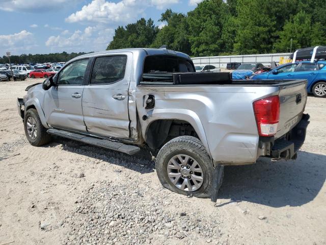 5TFAZ5CN6JX060470 - 2018 TOYOTA TACOMA DOUBLE CAB SILVER photo 2