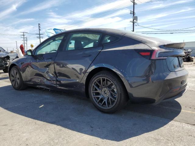 5YJ3E1EAXSF047966 - 2025 TESLA MODEL 3 CHARCOAL photo 2