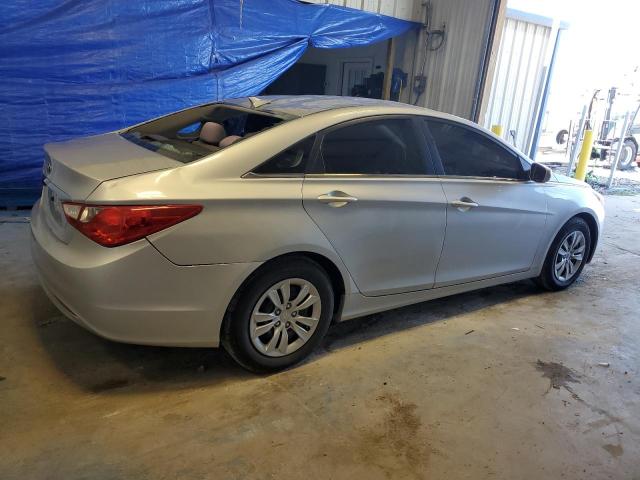 5NPEB4AC0BH230983 - 2011 HYUNDAI SONATA GLS GRAY photo 3