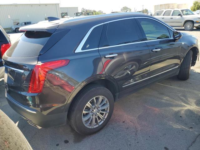 1GYKNCRS9JZ229302 - 2018 CADILLAC XT5 LUXURY GRAY photo 3