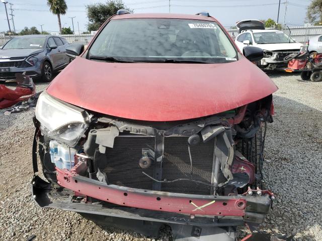 JTMZFREV5HJ107632 - 2017 TOYOTA RAV4 LE Qırmızı foto 5