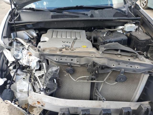 5TDBK3EH1BS079925 - 2011 TOYOTA HIGHLANDER BASE Серебристый фото 11