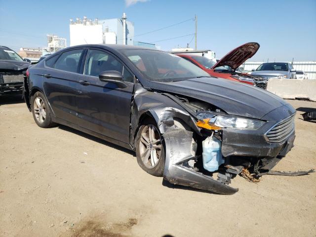 3FA6P0HD8JR130581 - 2018 FORD FUSION SE GRAY photo 4