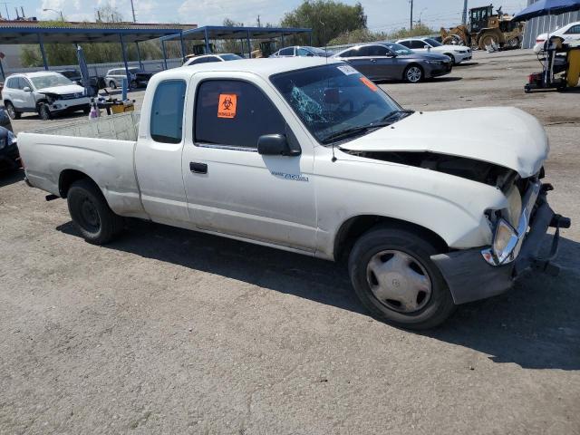 4TAVL52N6WZ133820 - 1998 TOYOTA TACOMA XTRACAB WHITE photo 4