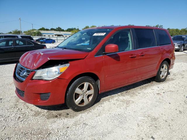 2010 VOLKSWAGEN ROUTAN SE, 