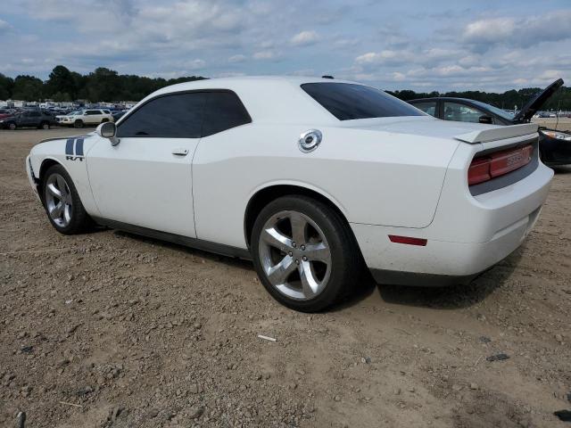 2B3CJ5DT5BH601724 - 2011 DODGE CHALLENGER R/T Белый фото 2
