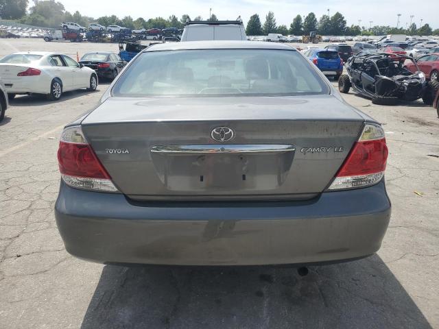 4T1BE32K55U600115 - 2005 TOYOTA CAMRY LE GRAY photo 6