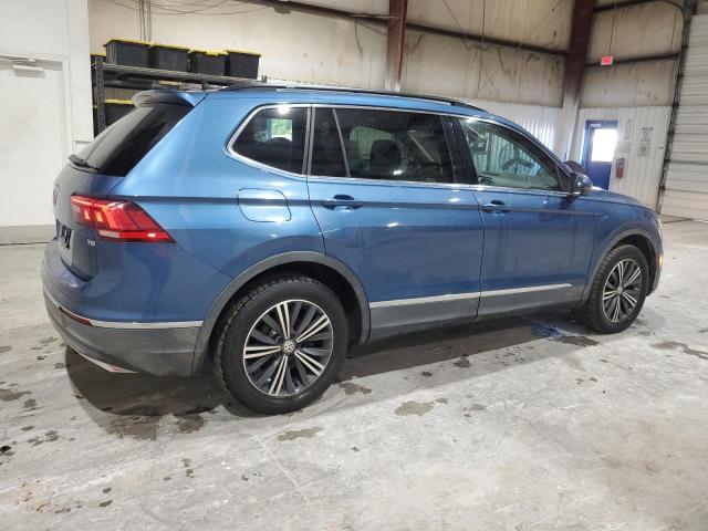 3VV3B7AX1JM028854 - 2018 VOLKSWAGEN TIGUAN SE BLUE photo 3