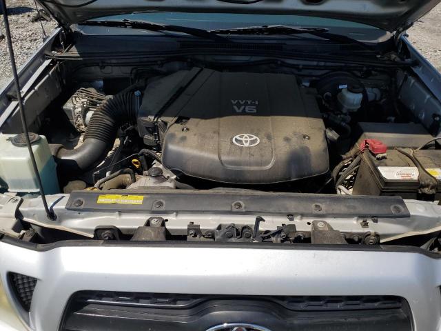 3TMJU4GN8BM120050 - 2011 TOYOTA TACOMA DOUBLE CAB PRERUNNER SILVER photo 11