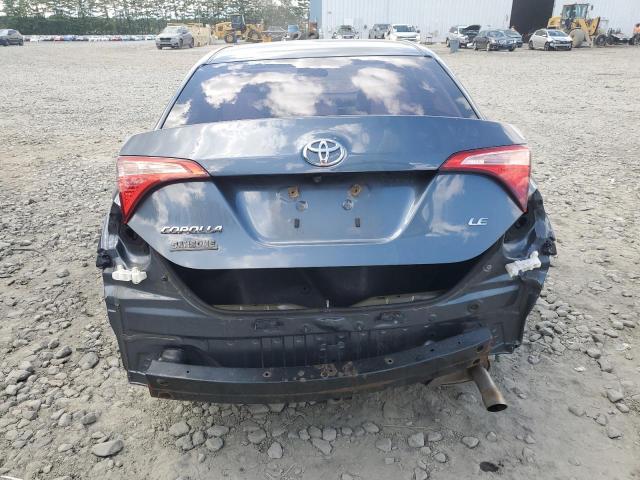 2T1BURHE7JC967343 - 2018 TOYOTA COROLLA L Grau Foto 6