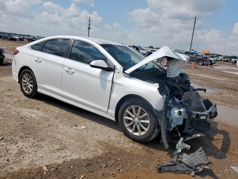 5NPE24AF8KH731338 - 2019 HYUNDAI SONATA SE WHITE photo 4