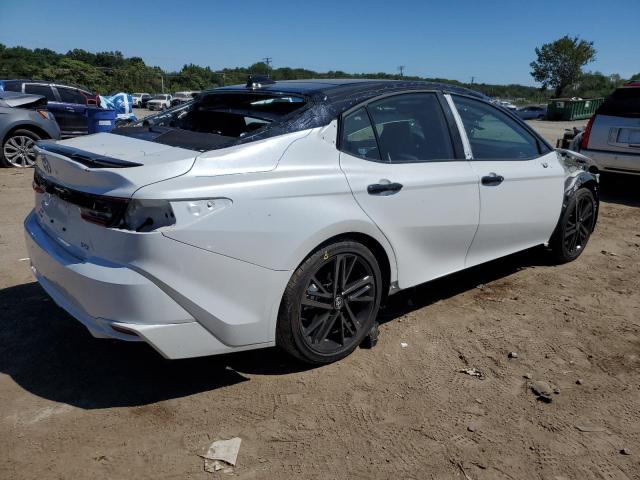 4T1DBADK1SU001906 - 2025 TOYOTA CAMRY XSE თეთრი ფოტო 3
