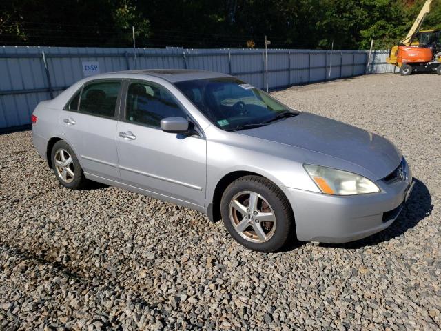1HGCM568X5A107927 - 2005 HONDA ACCORD EX SILVER photo 4