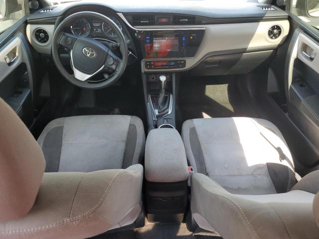 2T1BURHE9HC783032 - 2017 TOYOTA COROLLA L Argent photo 8