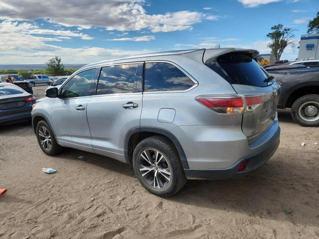5TDKKRFH9GS153326 - 2016 TOYOTA HIGHLANDER XLE Күміс фото 2