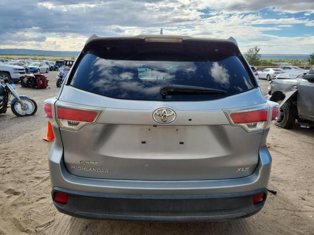 5TDKKRFH9GS153326 - 2016 TOYOTA HIGHLANDER XLE Күміс фото 6