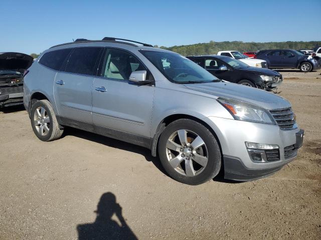 1GNKVLKD1DJ246008 - 2013 CHEVROLET TRAVERSE LTZ SILVER photo 4