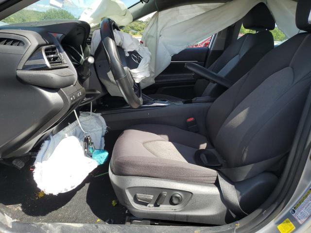 4T1C11AK2LU509080 - 2020 TOYOTA CAMRY LE SILVER photo 7