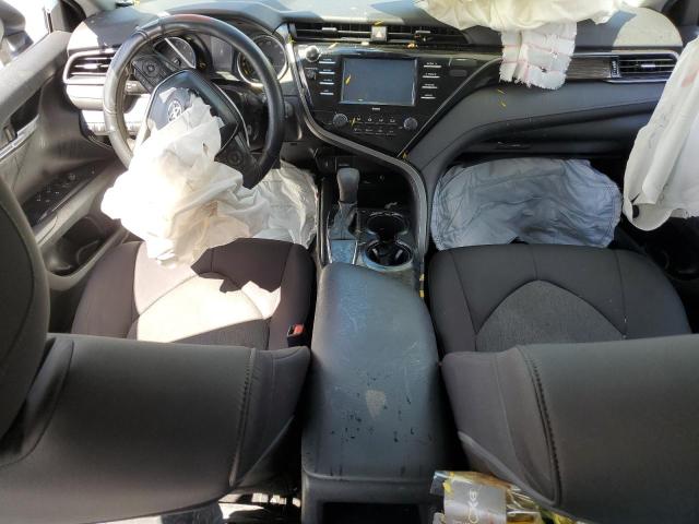 4T1C11AK2LU509080 - 2020 TOYOTA CAMRY LE SILVER photo 8