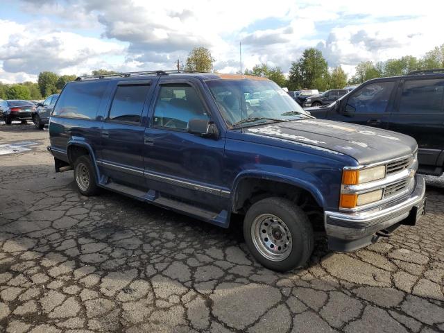 1GNFK16KXSJ434174 - 1995 CHEVROLET SUBURBAN K1500 BLUE photo 4