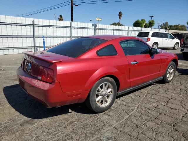 1ZVHT80N985102994 - 2008 FORD MUSTANG RED photo 3