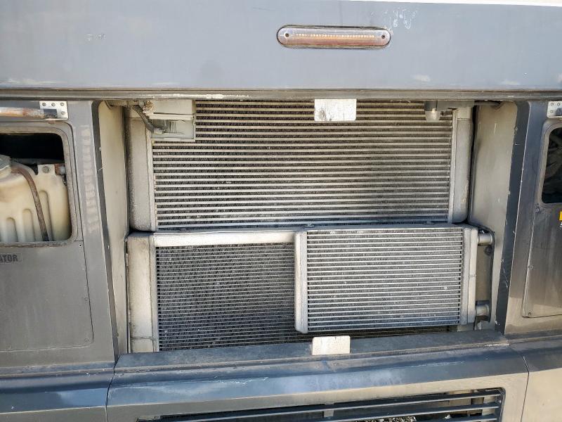 1RF12061122015752 - 2002 HOLIDAY RAMBLER SCEPTER Երկգույն լուսանկար 7