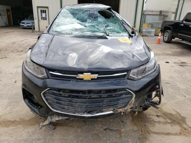 KL7CJKSB9LB069814 - 2020 CHEVROLET TRAX LS BLACK photo 5