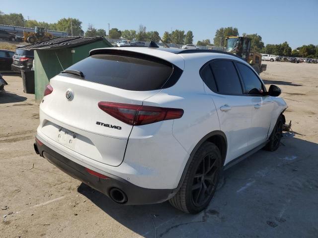 ZASPAKBN0K7C44121 - 2019 ALFA ROMEO STELVIO TI WHITE photo 3