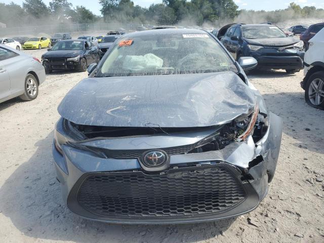 JTDEPMAE9NJ195097 - 2022 TOYOTA COROLLA LE CHARCOAL photo 5