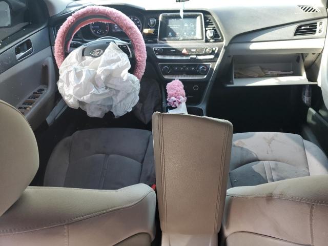 5NPE24AF6KH729149 - 2019 HYUNDAI SONATA SE Biały zdjęcie 8