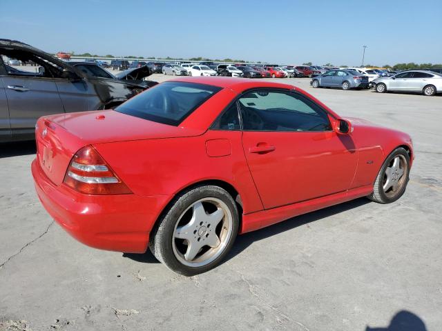 WDBKK65F01F208606 - 2001 MERCEDES-BENZ SLK 320 RED photo 3