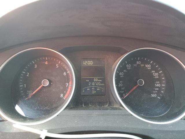 3VW2K7AJ4FM403811 - 2015 VOLKSWAGEN JETTA BASE RED photo 9