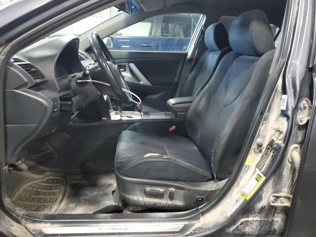 4T1BF3EK8BU739319 - 2011 TOYOTA CAMRY BASE GRAY photo 7