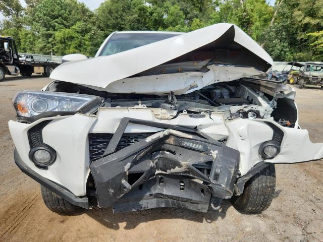 JTEZU5JR1J5186864 - 2018 TOYOTA 4RUNNER SR5 WHITE photo 5