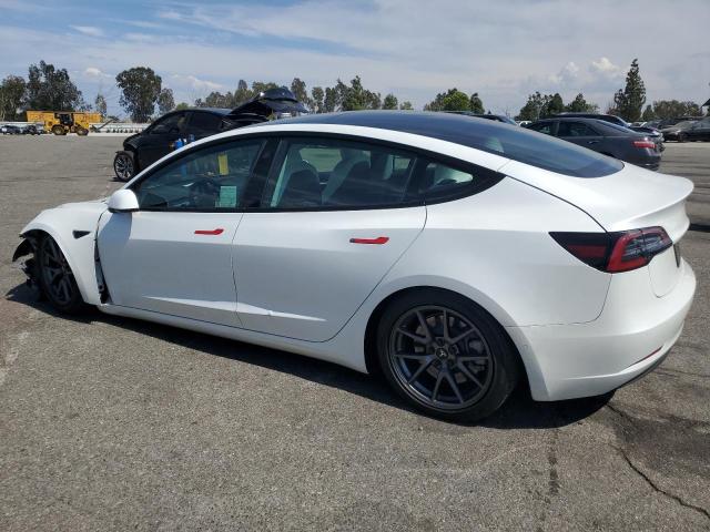 5YJ3E1EA6MF066663 - 2021 TESLA MODEL 3 WHITE photo 2